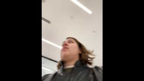 Media: suziemurray Stripchat 2024-10-24 07:34:00