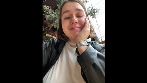 Media: suziemurray Stripchat 2024-10-24 08:59:00