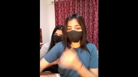 Media: tannu_tanya Stripchat 2024-10-24 15:49:00