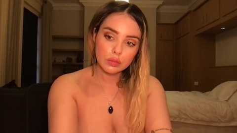 Media: alirawrz Stripchat 2024-10-25 16:34:00