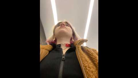 Media: baby__naughty Stripchat 2024-10-25 10:33:00