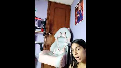 Media: charlotte_stevenss_ Stripchat 2024-10-25 20:03:00