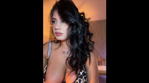Media: clarachanelricek Stripchat 2024-10-25 22:30:00