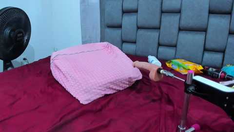 Media: couple_gold69 Stripchat 2024-10-25 10:52:00