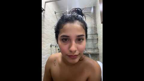 Media: crystal_bunny7 Stripchat 2024-10-25 03:42:00