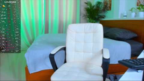 Media: emmaa_pleasure Stripchat 2024-10-25 05:00:00
