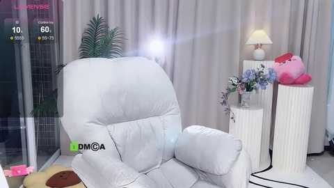 Media: happy_kitty Stripchat 2024-10-25 18:26:00