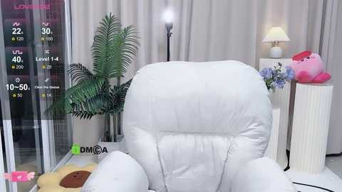 Media: happy_kitty Stripchat 2024-10-25 21:15:00