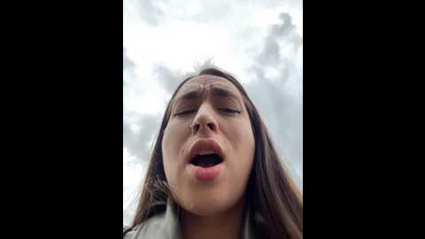 Media: holly_play Stripchat 2024-10-25 11:26:00
