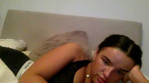 Media: maisie_smith Stripchat 2024-10-25 06:37:00