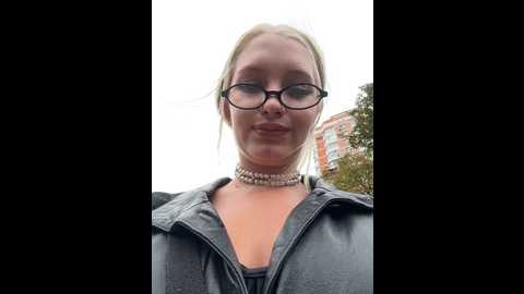 Media: milkyy_wway Stripchat 2024-10-25 08:04:00