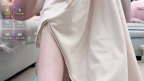 Media: ruoling_19 Stripchat 2024-10-25 19:41:00