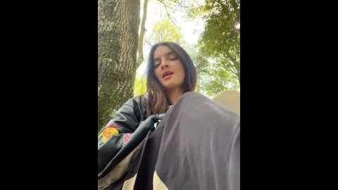 Media: sam_sara Stripchat 2024-10-25 19:32:00