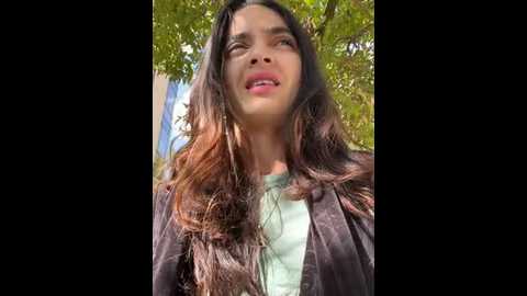 Media: sam_sara Stripchat 2024-10-25 19:52:00