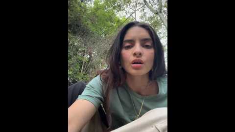 Media: sam_sara Stripchat 2024-10-25 22:25:00