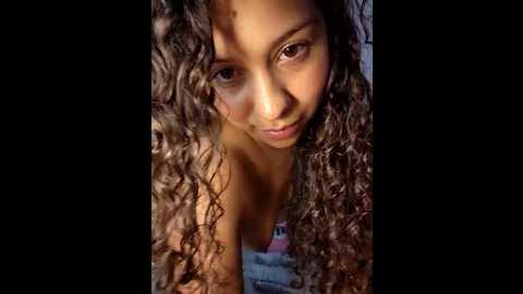 Media: shara_dreams Stripchat 2024-10-25 02:21:00
