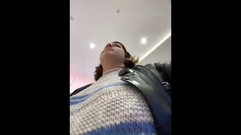 Media: suziemurray Stripchat 2024-10-25 11:20:00