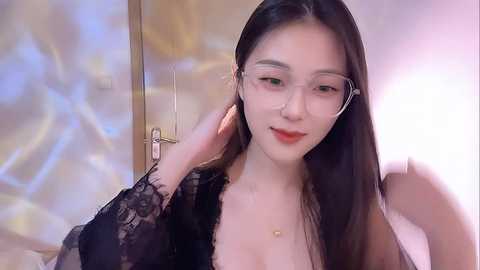 Media: sweet_angel999 Stripchat 2024-10-25 15:01:00