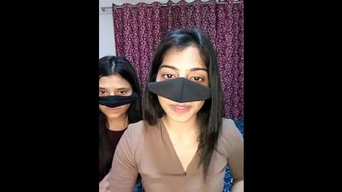 Media: tannu_tanya Stripchat 2024-10-25 16:17:00