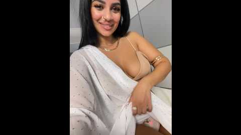 Media: _adelle Stripchat 2024-10-26 14:37:00