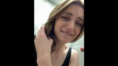 Media: _angelari_ Stripchat 2024-10-26 14:54:00
