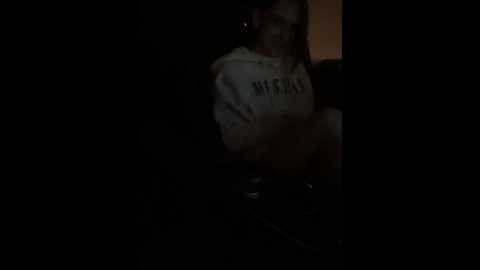 Media: _angelari_ Stripchat 2024-10-26 17:11:00
