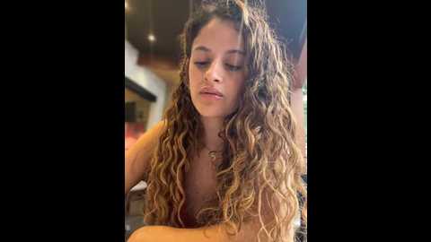 Media: alana15 Stripchat 2024-10-26 21:30:00