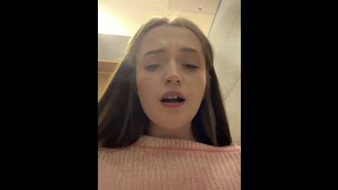 Media: jessi_meow Stripchat 2024-10-26 13:46:00