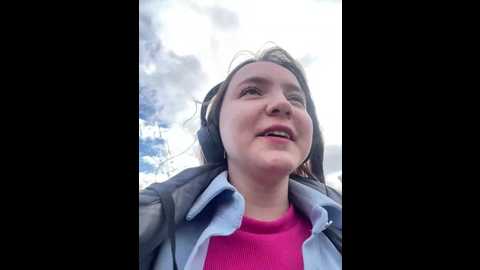 Media: risky_mirai Stripchat 2024-10-26 03:36:00