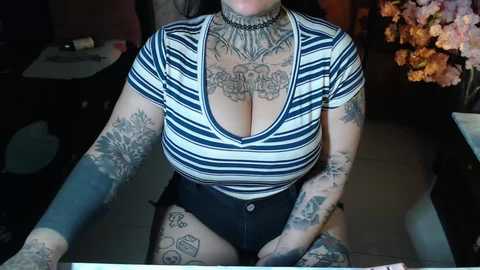 sherly_tattoosss @ stripchat on 20241026