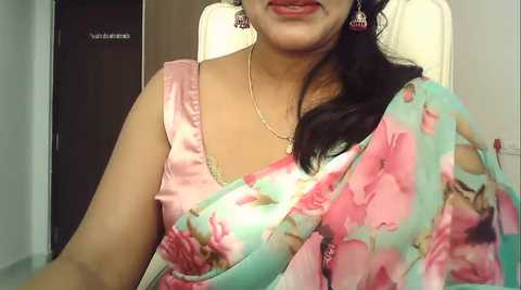 Media: spandana_sweety Stripchat 2024-10-26 06:39:00