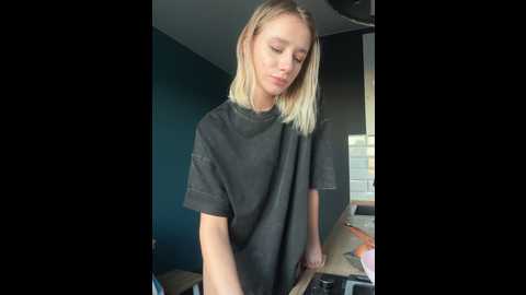 Media: sssativa_model Stripchat 2024-10-26 07:19:00