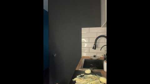Media: sssativa_model Stripchat 2024-10-26 09:00:00
