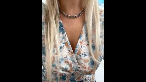 Media: streetdoll Stripchat 2024-10-26 07:07:00