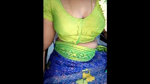 Media: tamil_hotwife Stripchat 2024-10-26 19:19:00