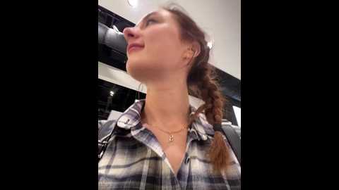 Media: dina_tease Stripchat 2024-10-27 09:56:00