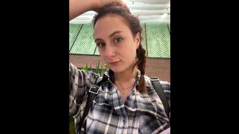 Media: dina_tease Stripchat 2024-10-27 13:04:00