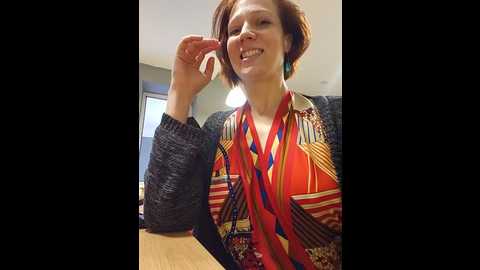 Media: exhibitionsplit Stripchat 2024-10-27 08:42:00