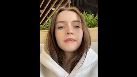 Media: jessi_meow Stripchat 2024-10-27 09:00:00