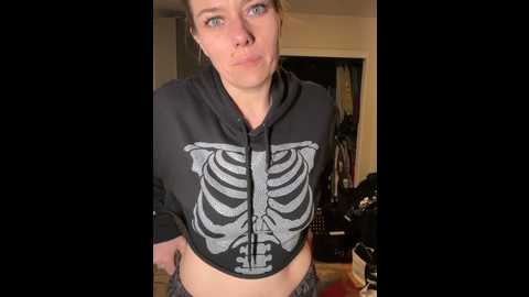 Media: ladylena1 Stripchat 2024-10-27 18:31:00