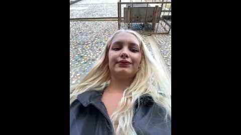 Media: milkyy_wway Stripchat 2024-10-27 08:11:00