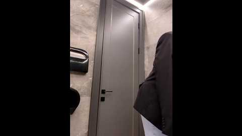 Media: morphine_666 Stripchat 2024-10-27 08:47:00