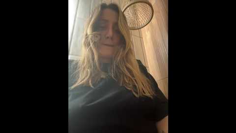Media: puzdosia Stripchat 2024-10-27 09:21:00