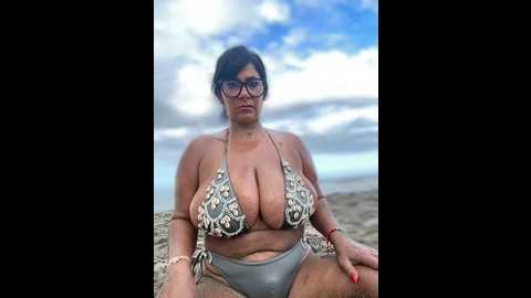 Media: saorii_kiido Stripchat 2024-10-27 21:08:00