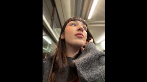 Media: sophie_avory Stripchat 2024-10-27 18:45:00