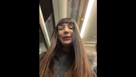 Media: sophie_avory Stripchat 2024-10-27 19:17:00