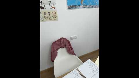 Media: streetdoll Stripchat 2024-10-27 16:02:00