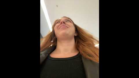 Media: sweet___emily Stripchat 2024-10-27 13:29:00