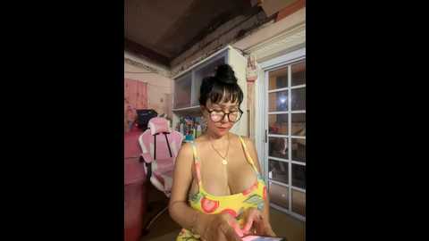 Media: sweetieme Stripchat 2024-10-27 03:05:00