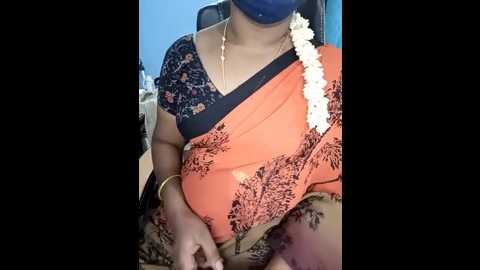 Media: tamil_hotwife Stripchat 2024-10-27 10:08:00